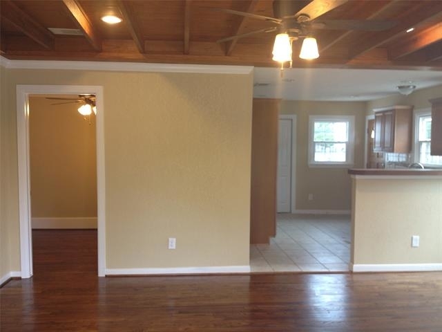 5902 E Mockingbird Lane - Photo 3