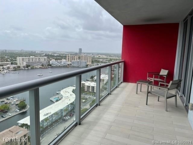 2602 E Hallandale Beach Blvd - Photo 5