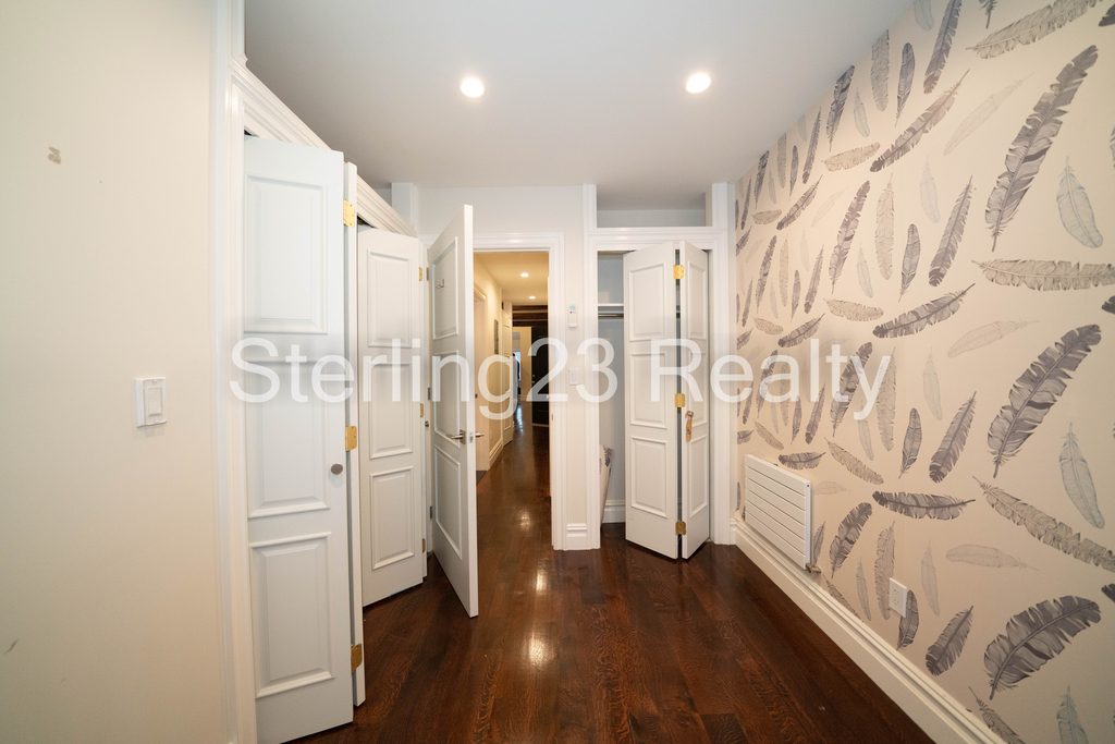 22-63 37th Street - Photo 6