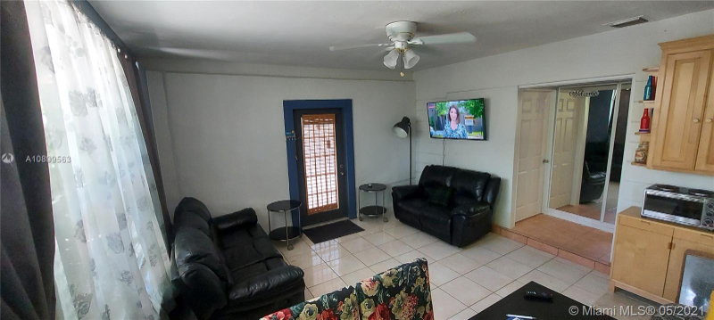 4201 Sw 60 Place #2 - Photo 0