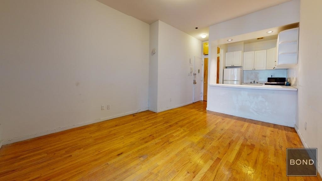 341 East 77 Street - Photo 1