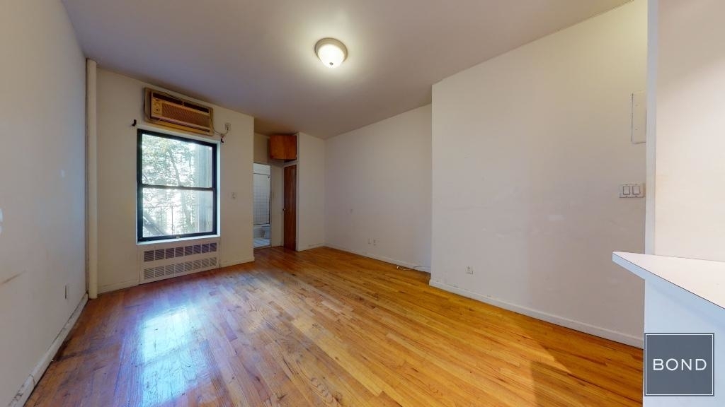 341 East 77 Street - Photo 3