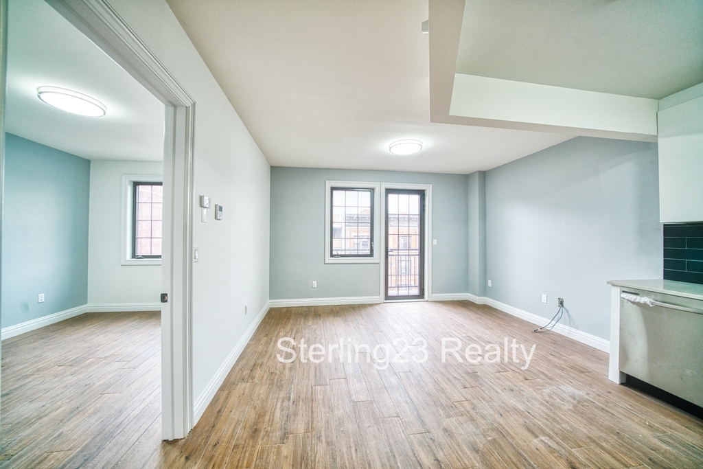 36-8 28th Avenue - Photo 5