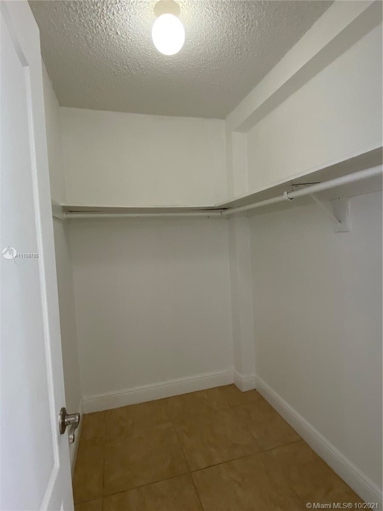 22 Salamanca Ave - Photo 6