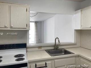 345 Ocean Dr - Photo 8