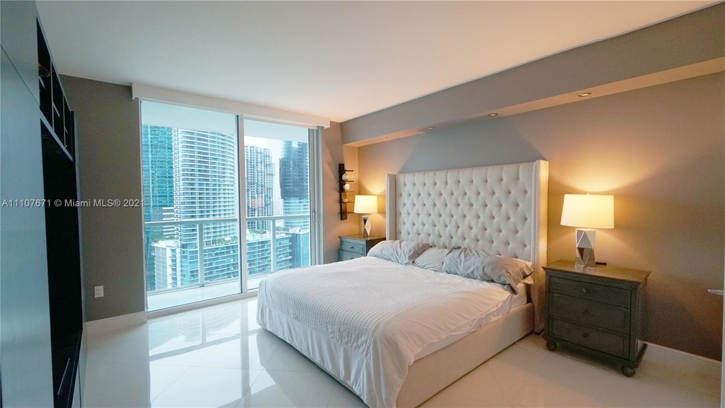 500 Brickell Ave - Photo 26