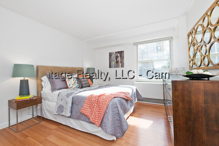 298 Harvard St. - Photo 2