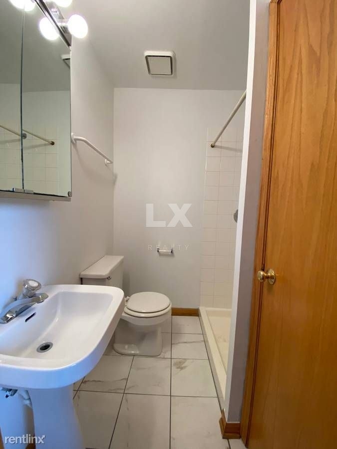 632 W Patterson Ave - Photo 9