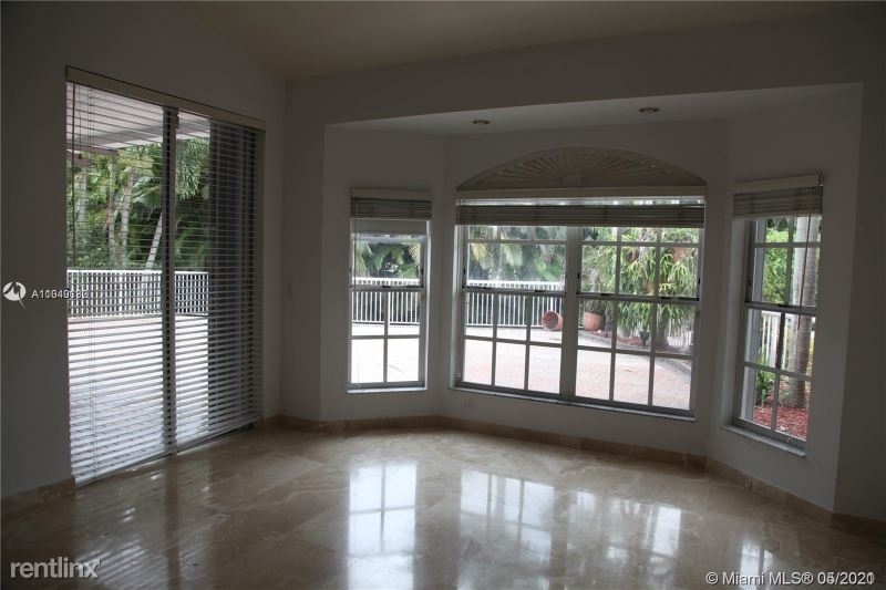 4495 Nw 93rd Doral Ct - Photo 4