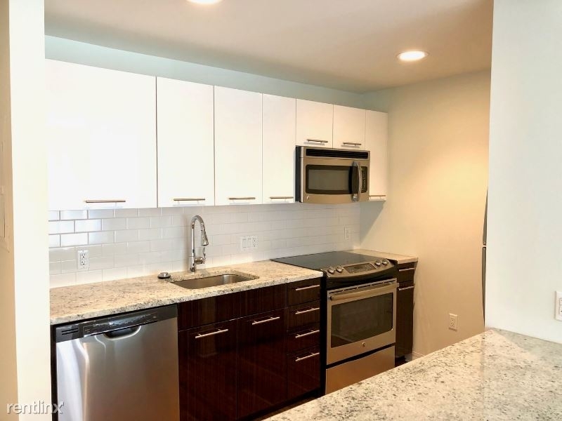 85 Seaport Blvd 1318 - Photo 4