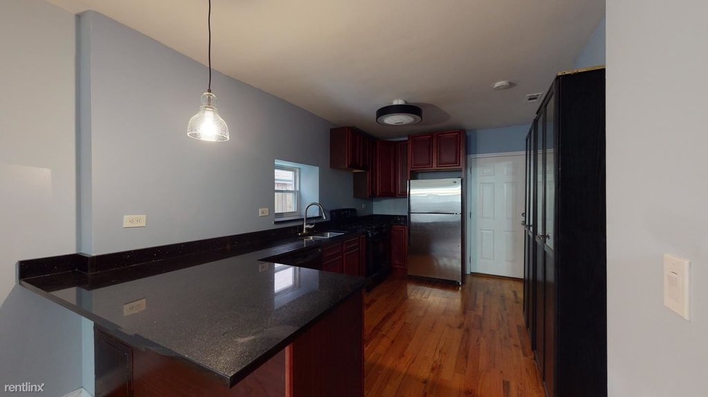 1519 W 18th Pl - Photo 2