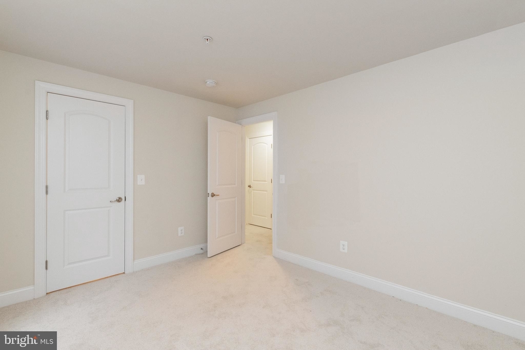 4307 Dawn Place - Photo 36