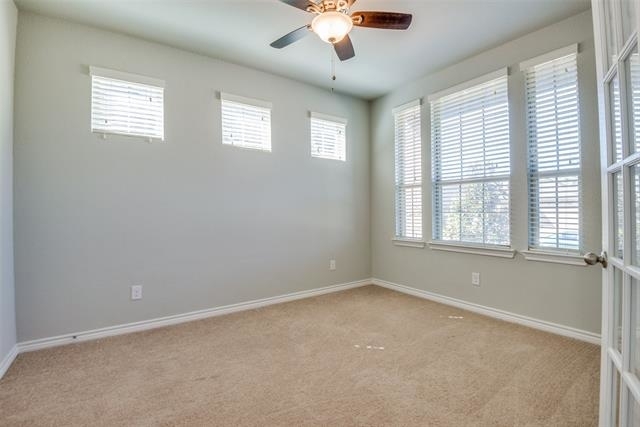 3801 Juniperio Street - Photo 25