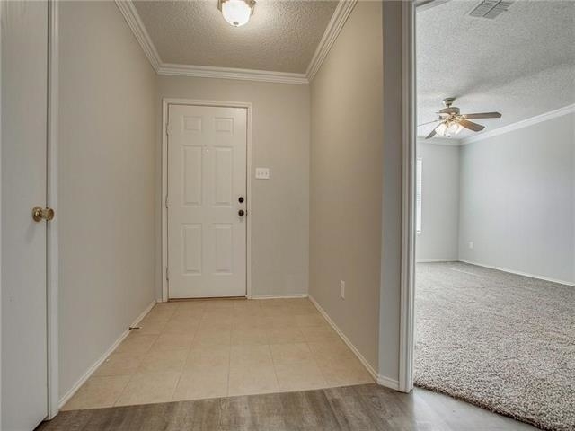 1532 Glenwick Drive - Photo 2