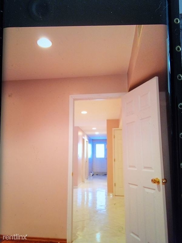 433 Holdridge Ave - Photo 2