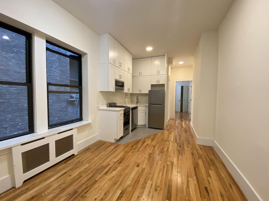 294 West 92nd Street - Photo 4