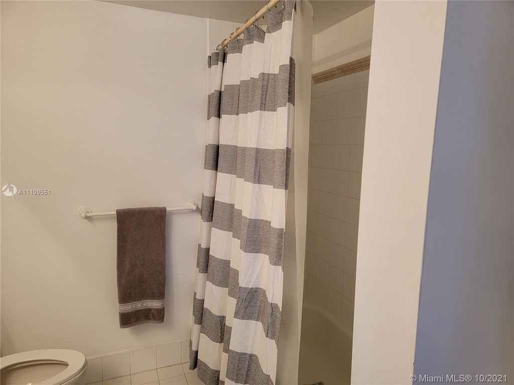 1200 Brickell Bay Dr - Photo 10