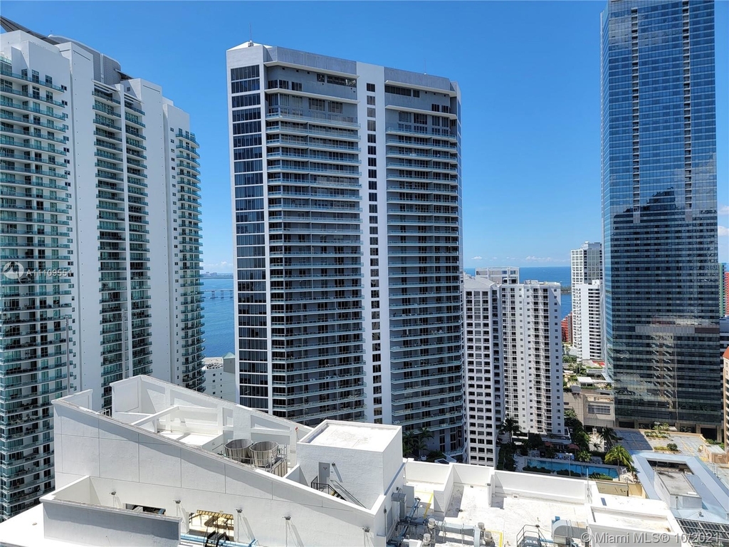 1200 Brickell Bay Dr - Photo 20