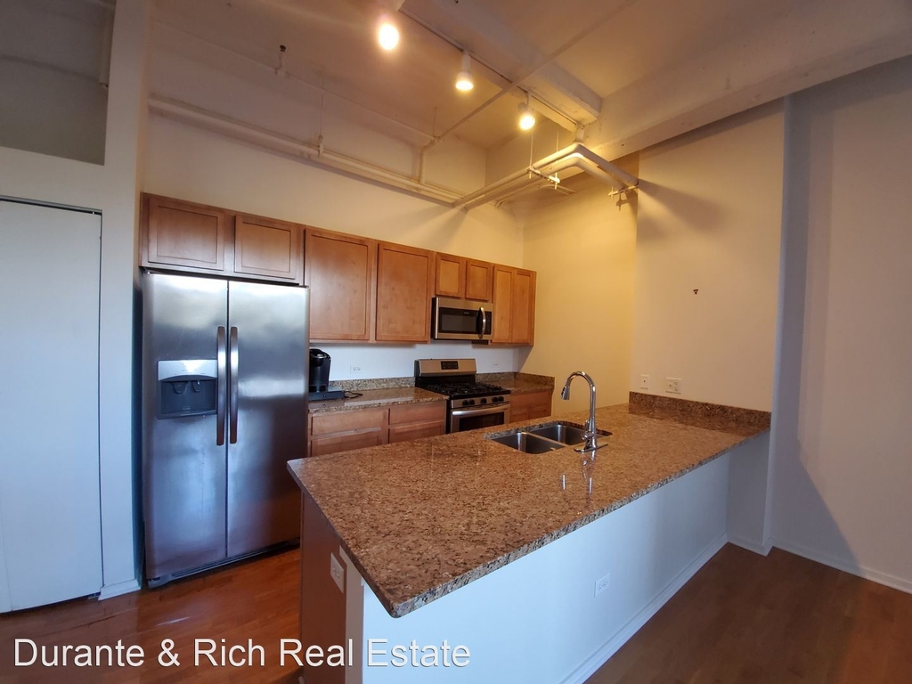 2323 W. Pershing Rd Unit 101 - Photo 6