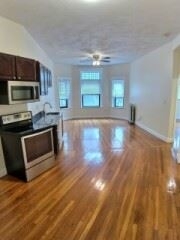 1482 Beacon St Apt 11 - Photo 0