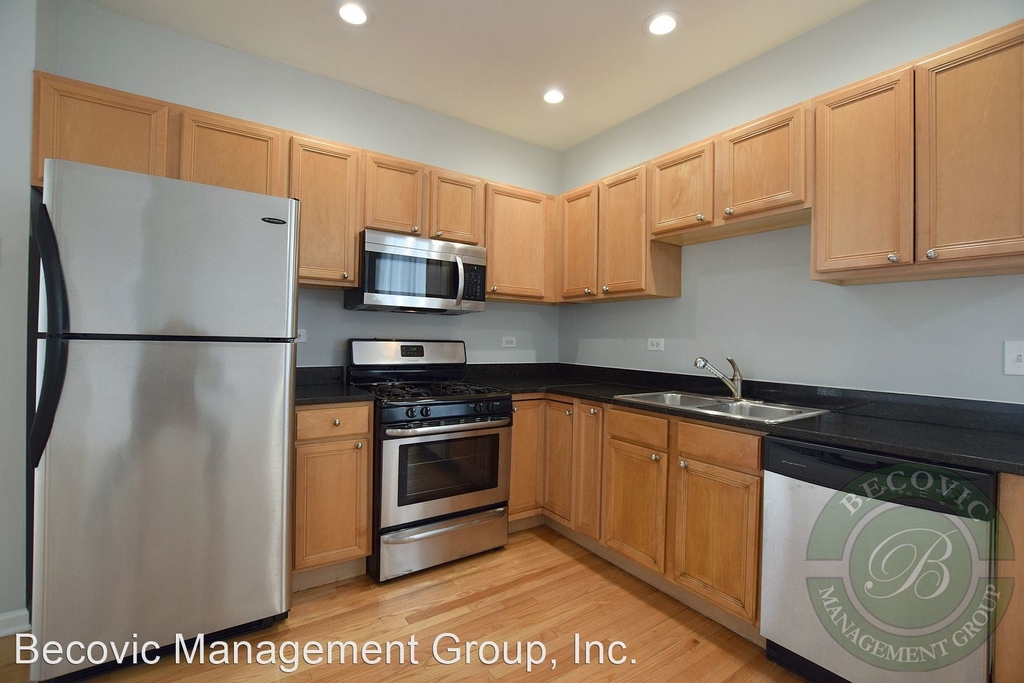 2451 W Howard Street - Photo 1