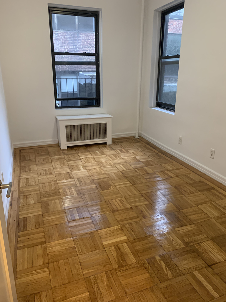 109 East 88th Street - Photo 5