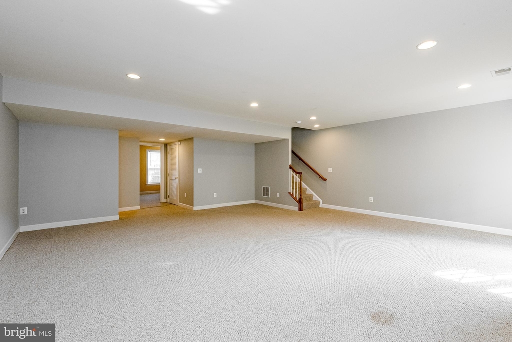 16302 Catenary Drive - Photo 43