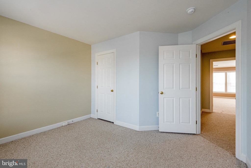 16302 Catenary Drive - Photo 36