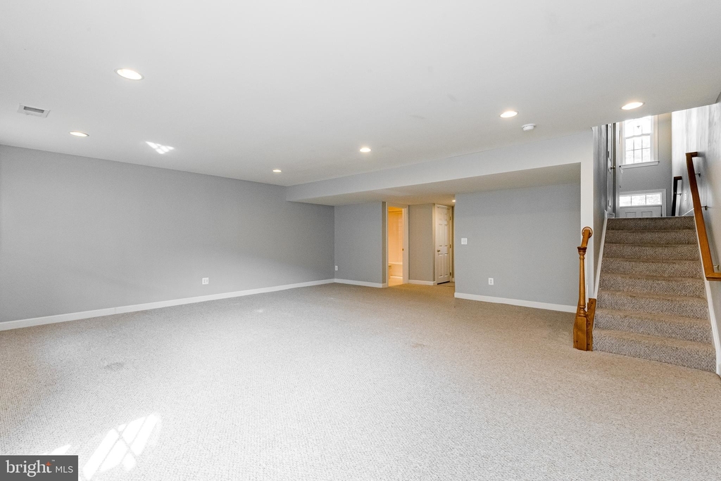 16302 Catenary Drive - Photo 44