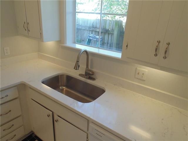 4507 Worth Street - Photo 7