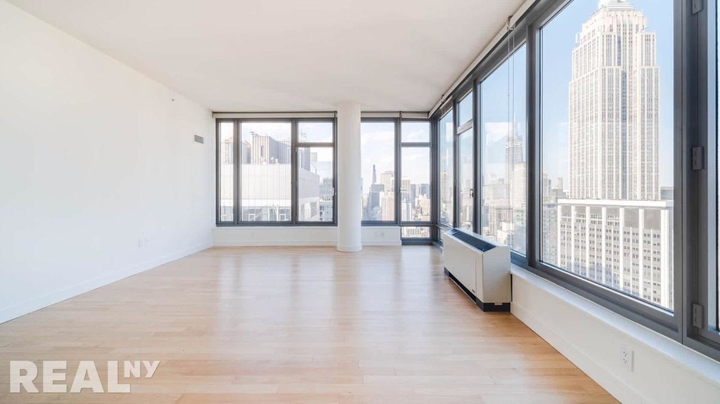 105 West 29th Street - Photo 6