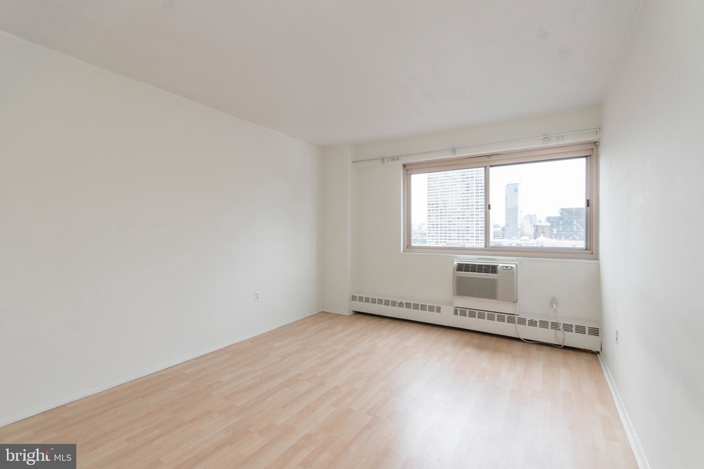 2101 Chestnut Street - Photo 13