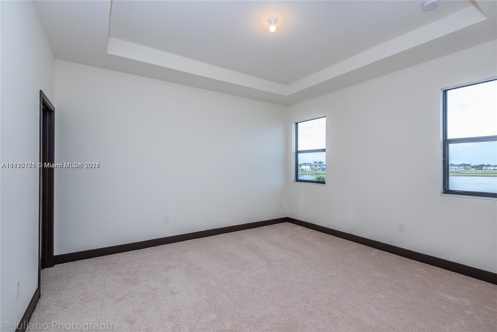 15955 Nw 91st Ct - Photo 10