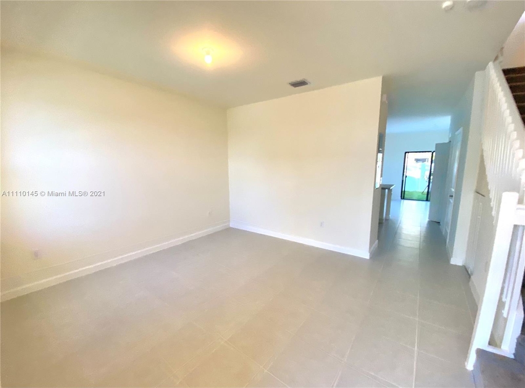 3409 W 111th Pl - Photo 2