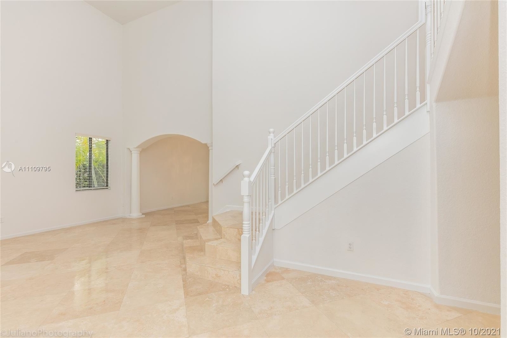 18881 Sw 74th Ct - Photo 5