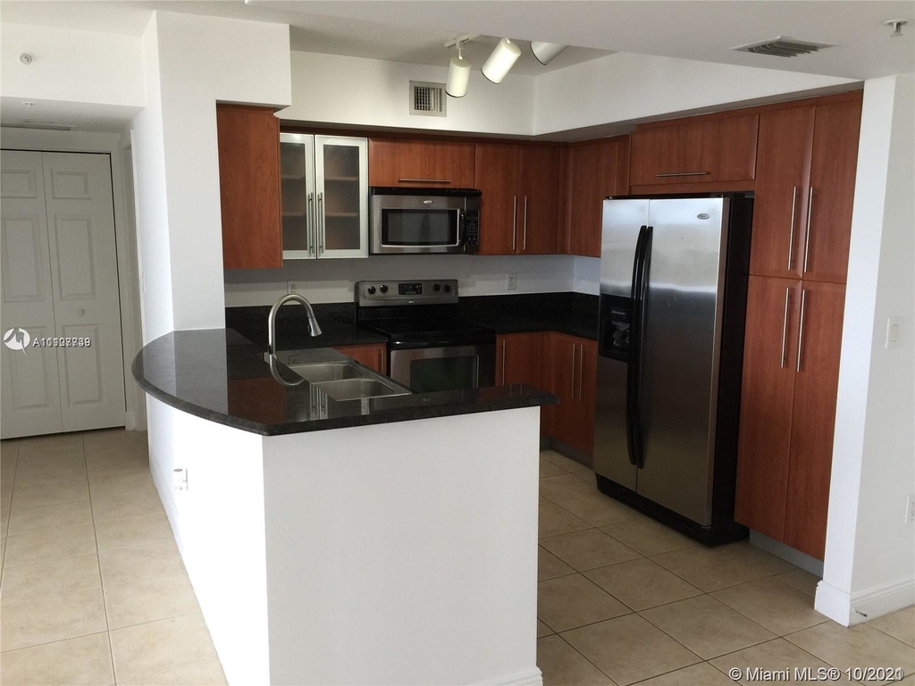 3232 Coral Way - Photo 2