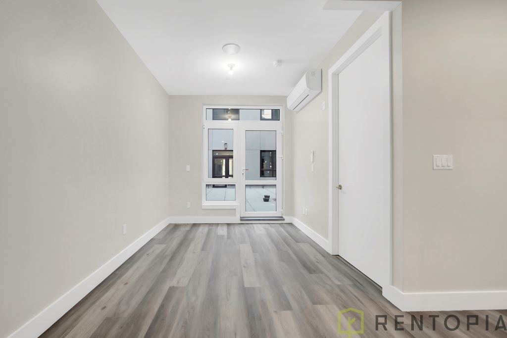 2337 Bedford Ave - Photo 7