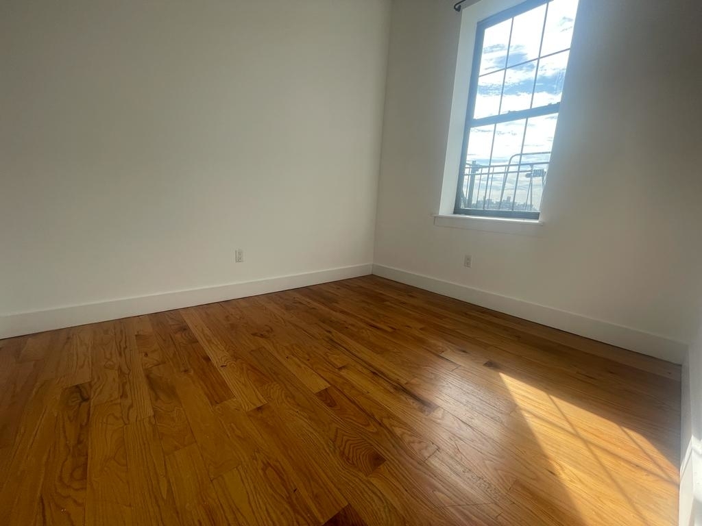 1803 Atlantic Avenue - Photo 1