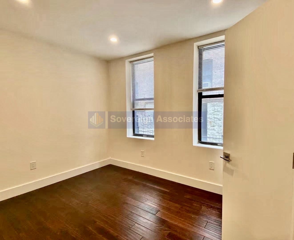 643 West 171st Street - Photo 7