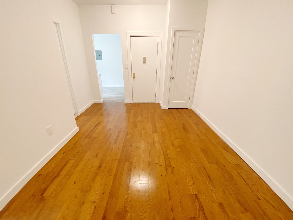 208 East 95th - Photo 9