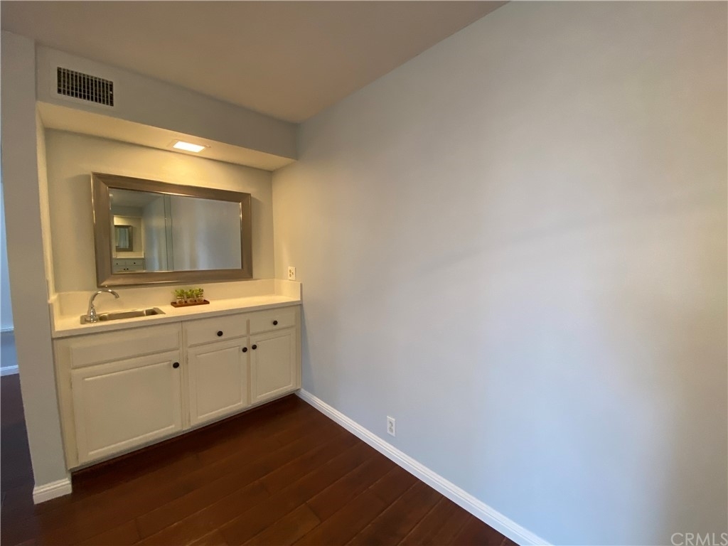 750 S Spaulding Avenue - Photo 16