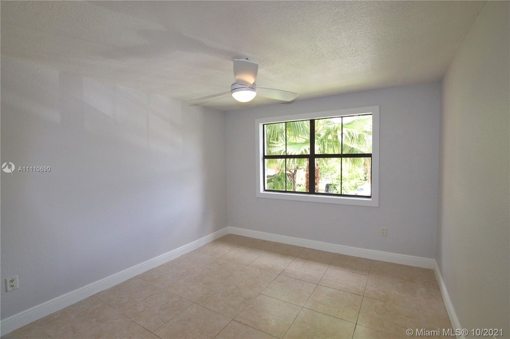 15590 Sw 106th Ln - Photo 18