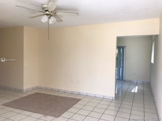 3823 Sw 89 Ct - Photo 1