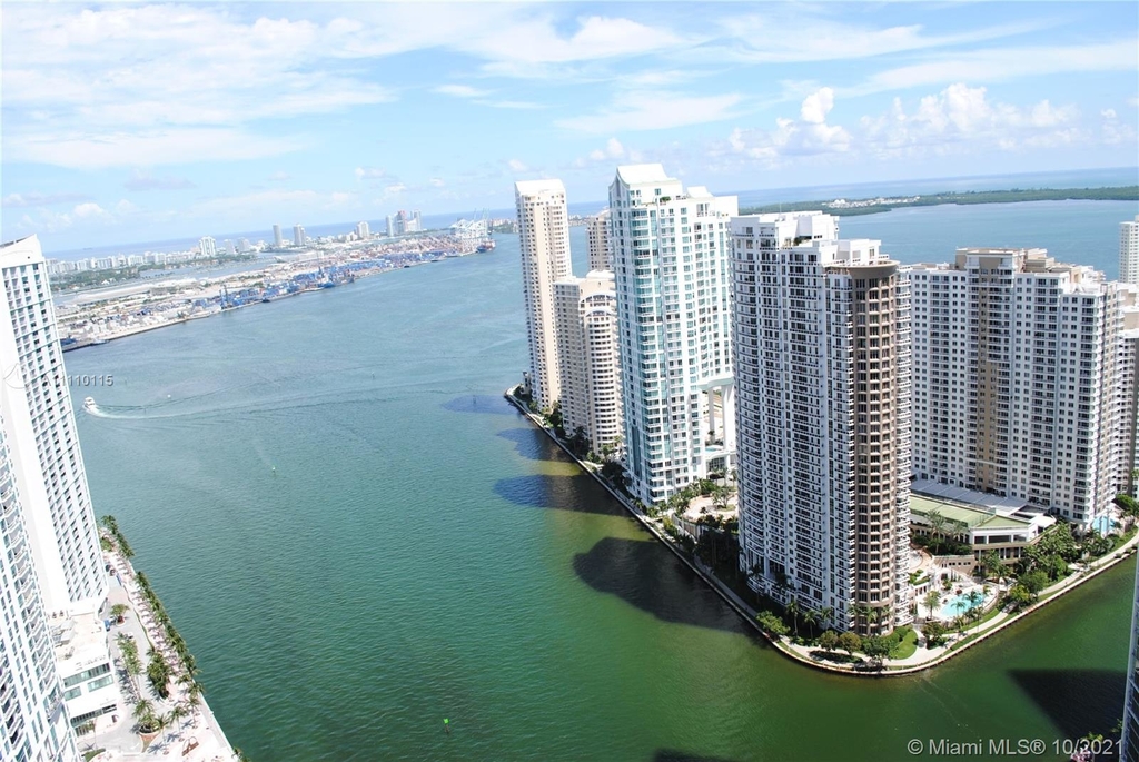 200 Biscayne Boulevard Way - Photo 1