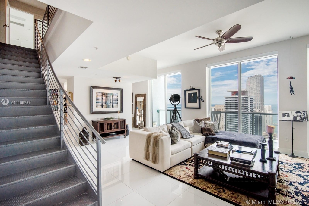 244 Biscayne Blvd - Photo 4