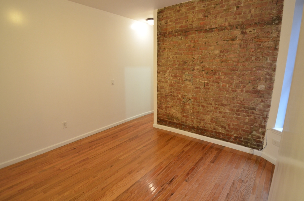 279 west 150 - Photo 7