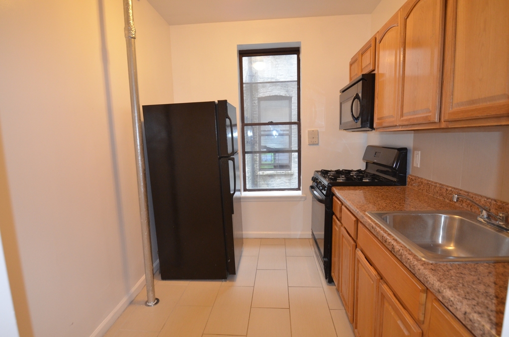 279 west 150 - Photo 0