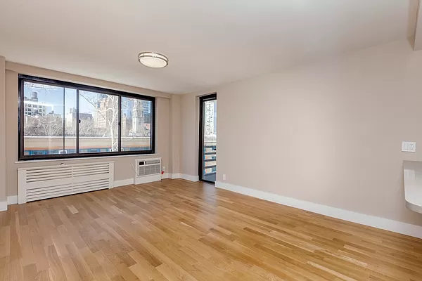 784 Columbus Avenue - Photo 1