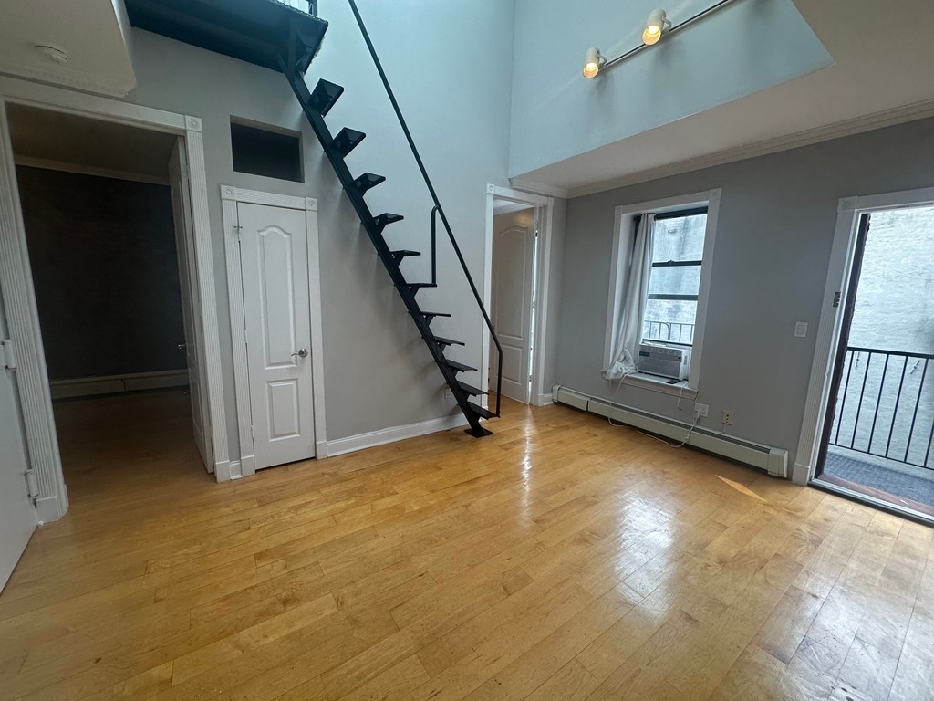 3BR in Alphabet City - Photo 0