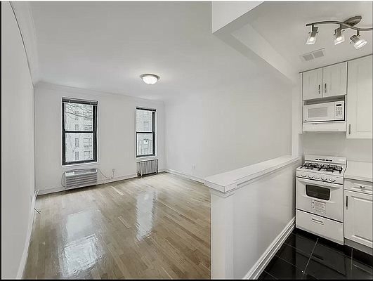 226 East 74th Street - Photo 0